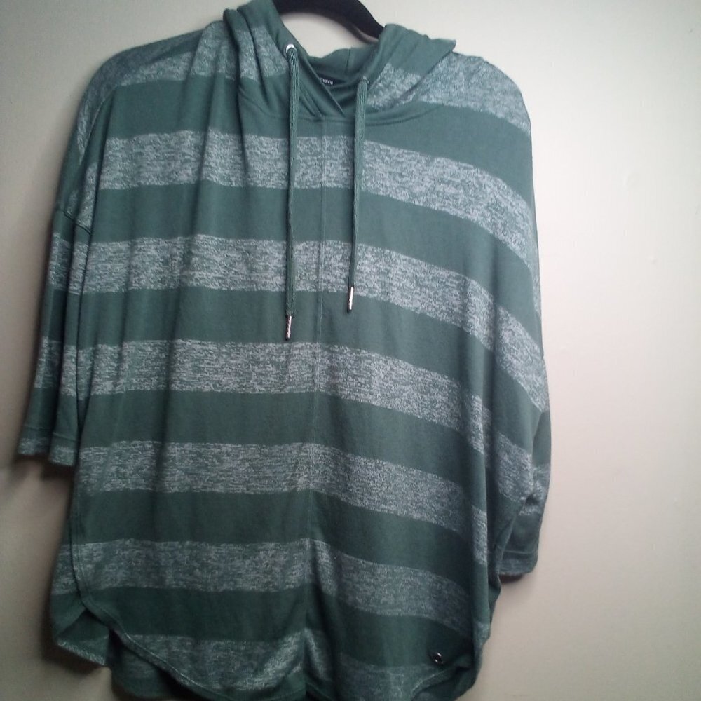 Calvin Klein Performance Pullover Shirt S Short Sleeve Hood Stripe Green
